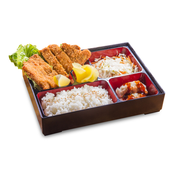 【カツフライポークチョップ弁当】の切り抜きPSD素材。ファイルサイズ約 53.8MB、5100 * 5100 ピクセルの切り抜き済みのPSDファイルです。【一部の素材にはシャドウレイヤーが含まれており、Photoshopなどの写真編集ソフトでレイヤーの表示・非表示を自由に切り替えられます】