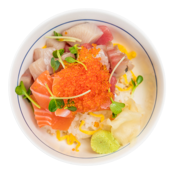 【いくらの刺身丼】の背景削除済み商用可能デザイン向きグラフィック素材。ファイルサイズ約 50.0MB、3850 * 3850 ピクセルの切り抜き済みのPSDファイルです。【一部の素材にはシャドウレイヤーが含まれており、Photoshopなどの写真編集ソフトでレイヤーの表示・非表示を自由に切り替えられます】